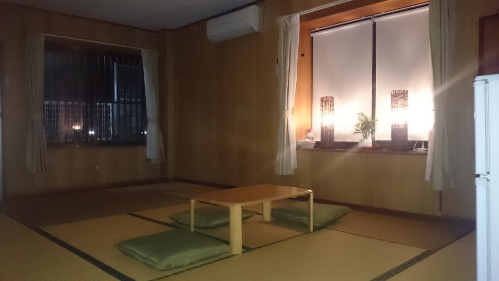 Minshuku Shizu Hotel Onna Luaran gambar